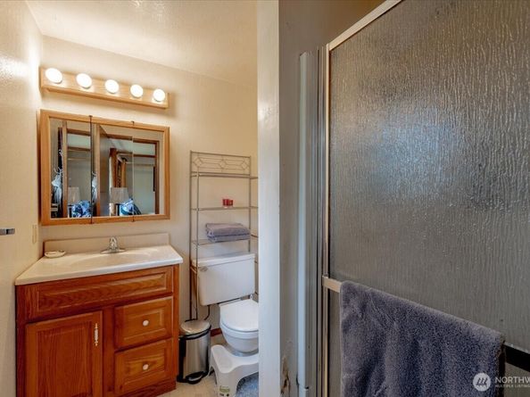 515 N 188th Street, Shoreline WA 98133