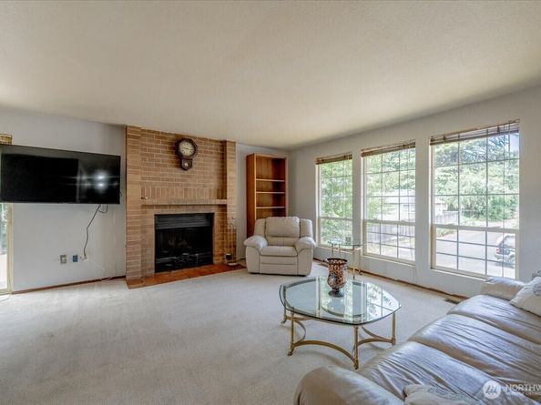 515 N 188th Street, Shoreline WA 98133