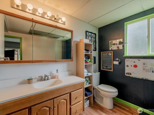515 N 188th Street, Shoreline WA 98133