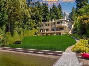 Undisclosed Address #2400769, Mercer Island WA 98040