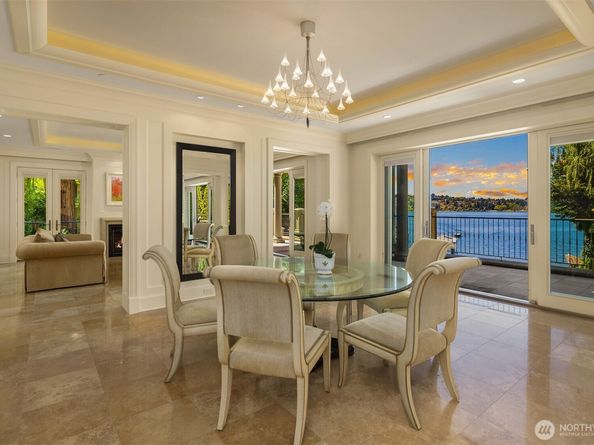 Undisclosed Address #2400769, Mercer Island WA 98040