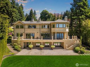 Undisclosed Address #2400769, Mercer Island WA 98040