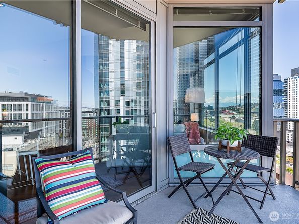 2121 Terry Avenue 1402, Seattle WA 98121