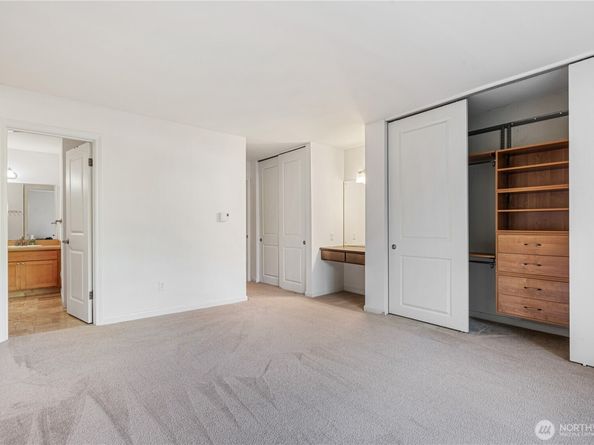 6405 Sand Point Way NE, Seattle WA 98115