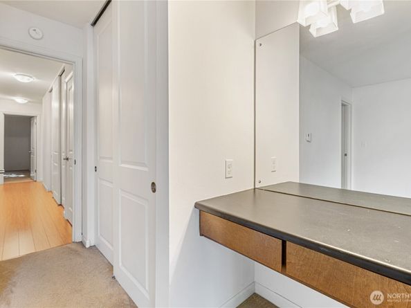6405 Sand Point Way NE, Seattle WA 98115