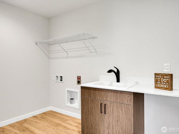 16614 63rd Avenue W A, Lynnwood WA 98037