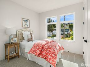 2526 35th Avenue W, Seattle WA 98199