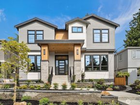 2526 35th Avenue W, Seattle WA 98199