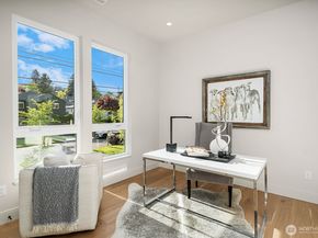 2526 35th Avenue W, Seattle WA 98199