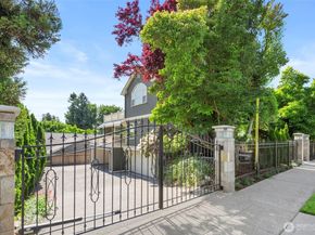 3505 43rd Avenue W, Seattle WA 98199