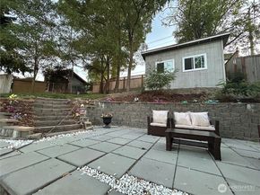 7353 29th Avenue SW, Seattle WA 98126