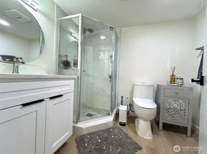 7353 29th Avenue SW, Seattle WA 98126