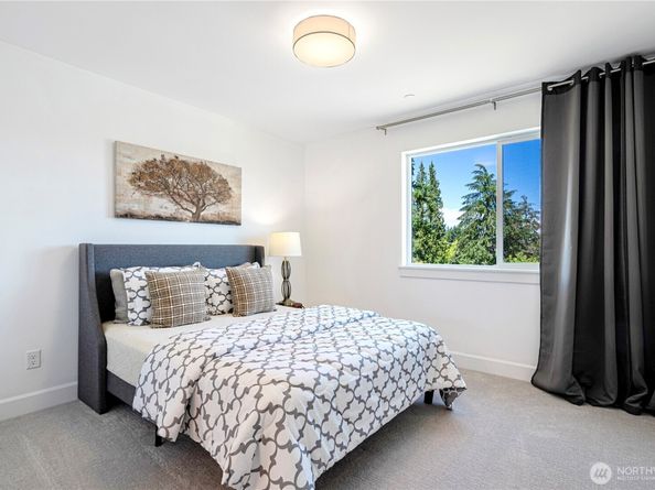 16030 Meadow Road B3, Lynnwood WA 98087