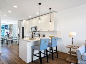 16030 Meadow Road B3, Lynnwood WA 98087