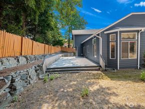 22528 100th Avenue SE, Kent WA 98031
