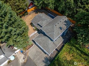 22528 100th Avenue SE, Kent WA 98031