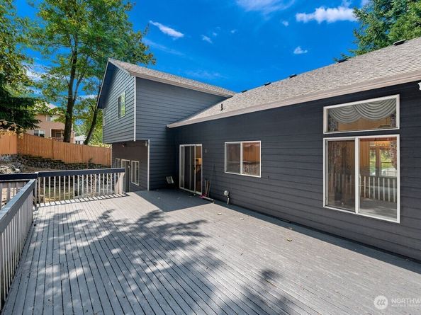22528 100th Avenue SE, Kent WA 98031