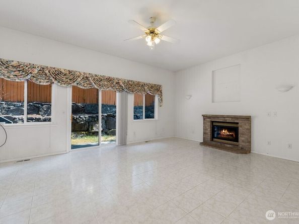 22528 100th Avenue SE, Kent WA 98031