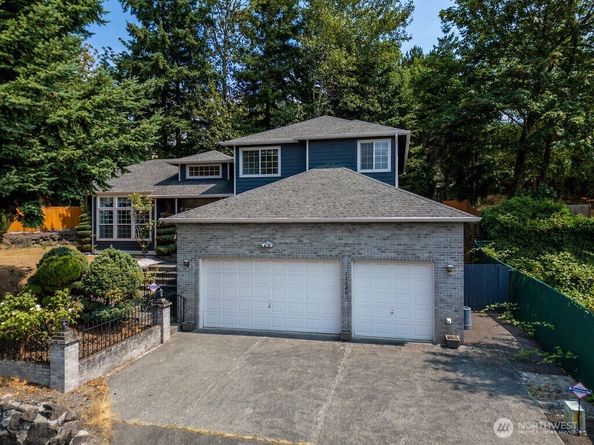 22528 100th Avenue SE, Kent WA 98031