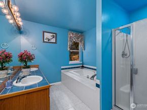 22528 100th Avenue SE, Kent WA 98031