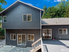 22528 100th Avenue SE, Kent WA 98031