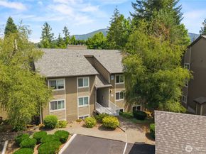 200 Mt Park Boulevard SW A204, Issaquah WA 98027