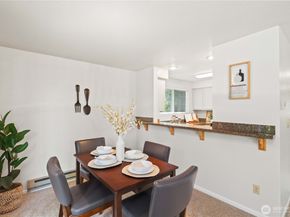 200 Mt Park Boulevard SW A204, Issaquah WA 98027