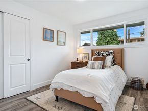 4130 Palatine Avenue N, Seattle WA 98103
