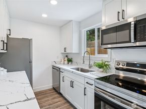4130 Palatine Avenue N, Seattle WA 98103