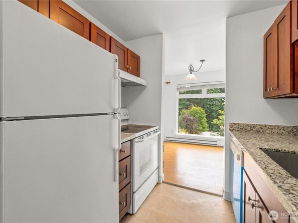 15142 65th Avenue S 314, Tukwila WA 98188