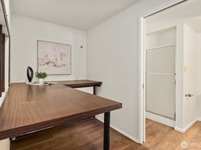 14905 SE 46th Place, Bellevue WA 98006