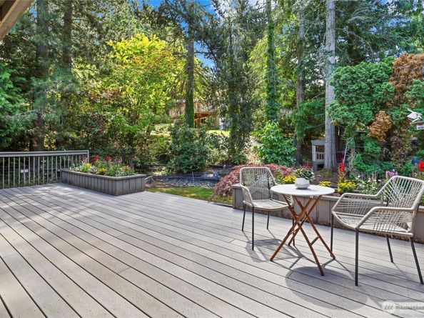 14905 SE 46th Place, Bellevue WA 98006