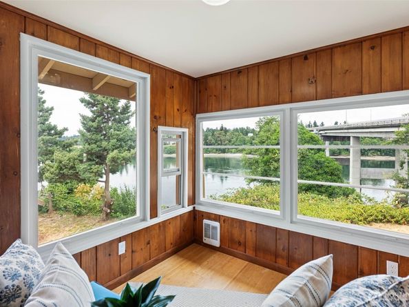 1000 Bridgeview Lane, Bremerton WA 98337