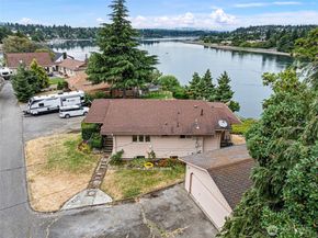 1000 Bridgeview Lane, Bremerton WA 98337