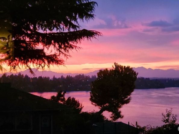 1000 Bridgeview Lane, Bremerton WA 98337