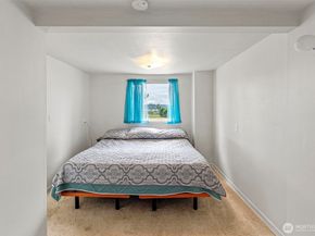 1000 Bridgeview Lane, Bremerton WA 98337