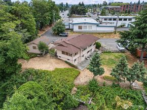 1000 Bridgeview Lane, Bremerton WA 98337