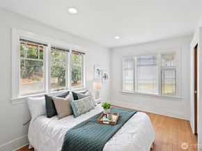 1000 Bridgeview Lane, Bremerton WA 98337