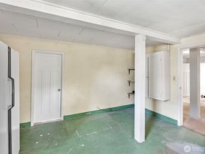 1000 Bridgeview Lane, Bremerton WA 98337