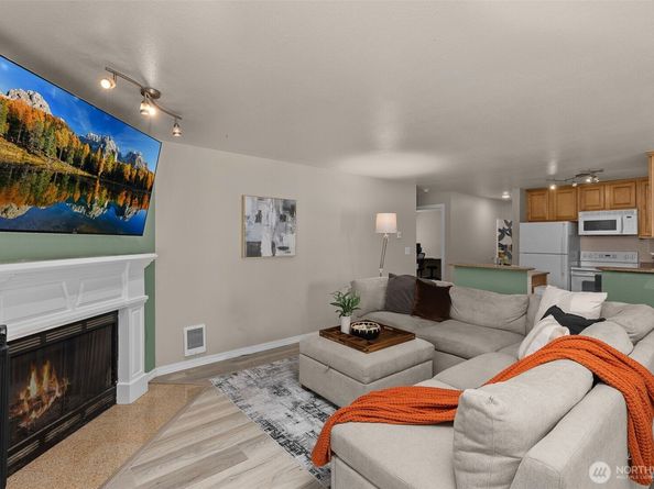 20318 Bothell Everett Hwy A101, Bothell WA 98012