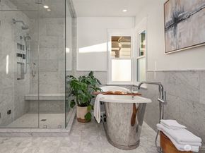 1915 35th Avenue W, Seattle WA 98199
