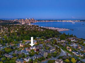 1915 35th Avenue W, Seattle WA 98199