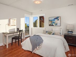 1915 35th Avenue W, Seattle WA 98199