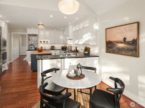 1915 35th Avenue W, Seattle WA 98199