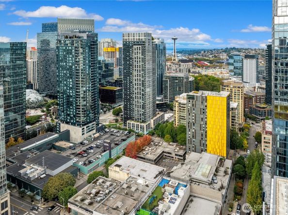 2015 Terry Avenue 313, Seattle WA 98121