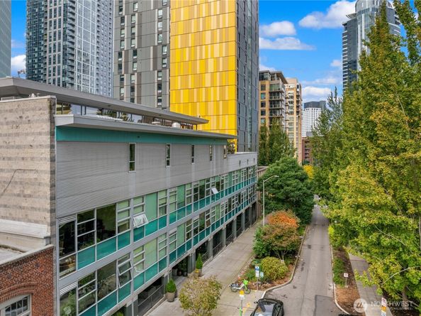 2015 Terry Avenue 313, Seattle WA 98121