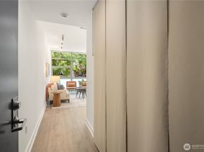 2015 Terry Avenue 313, Seattle WA 98121
