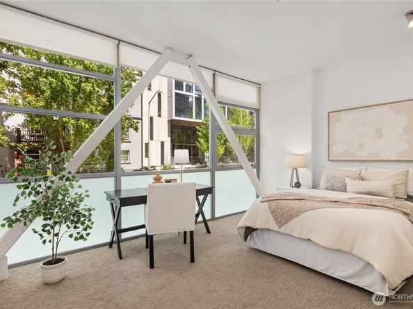2015 Terry Avenue 313, Seattle WA 98121