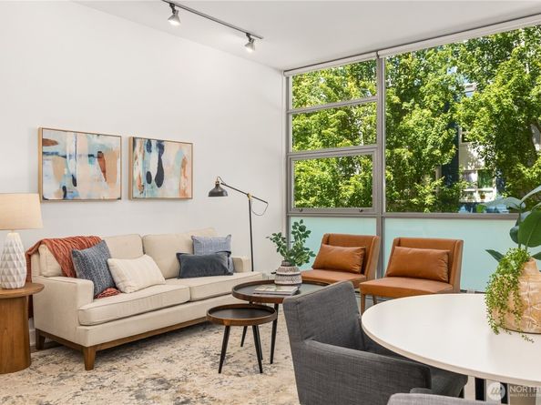 2015 Terry Avenue 313, Seattle WA 98121