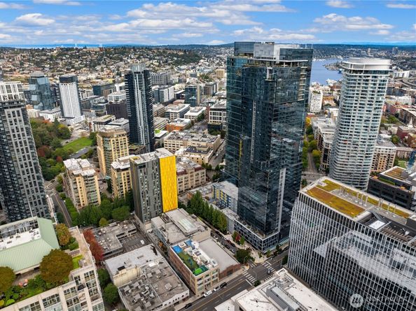 2015 Terry Avenue 313, Seattle WA 98121